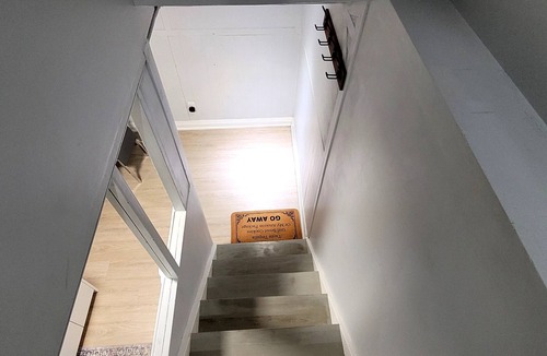 Cabbagetown House | Charming 1-bedroom, 1 bathroom, basement house in Brampton with WiFi