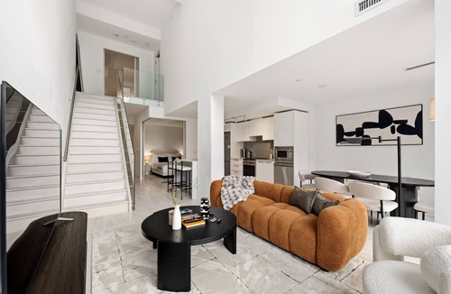 Church and Wellesley Apartment | Charming 3BR Urban Retreat in the Heart of Toronto