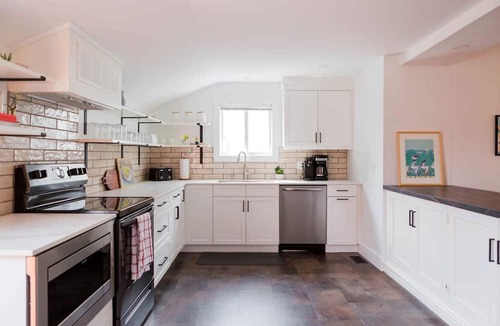Wellington Cottage | Charming Cottage with Firepit & Walk-to-Beach Access near Main Street in Wellington, Ontario