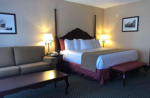 Saint John Hotel | Chateau Saint John Trademark Collection by Wyndham