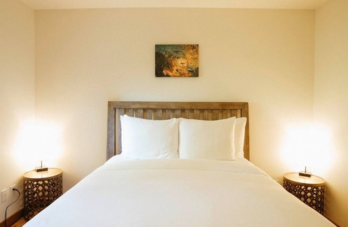 Tofino House | Clayoquot Surf Retreat