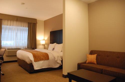 Terrace Hotel | Comfort Inn & Suites