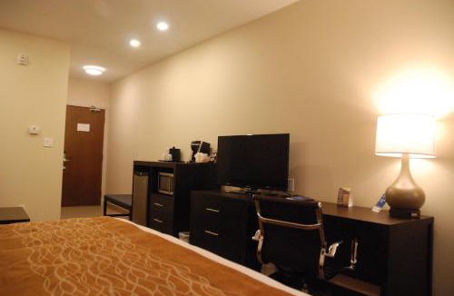 Terrace Hotel | Comfort Inn & Suites
