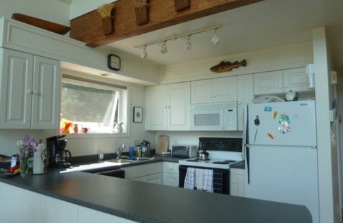 Jersey Cove House | Comraich Iolaire/Eagle Sanctuary-gorgeous view St. Ann's Bay on Cabot Trail