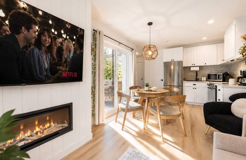 Saint Come Apartment | Condo with spa | Le Safari Nordik