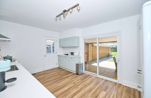 Thorold House | Cottage In The City, Your Private Niagara Retreat