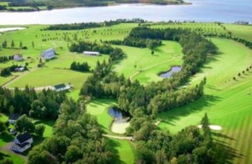 York House | Cottage Located Only 5 Mins From National Park Beach With New Screened In Room