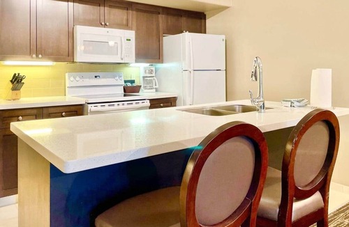 Oro-Medonte Apartment | Cozy 1-Bedroom Romantic Retreat with full Kitchen
