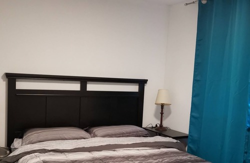 Omemee Cottage | Cozy 4 bed room waterfront Pigeon Lake Cottage