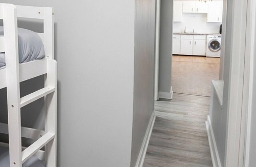 Saint Thomas Apartment | Cozy and fully furnished apartment in the heart of St. Thomas