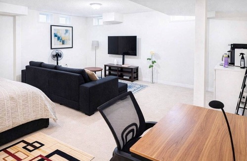 Halton Regional Municipality Apartment | Cozy and private 1-bedroom basement apartment in a serene Milton neighborhood