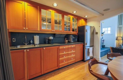 Mission District Cottage | Cozy Cliff Bungalow Cottage: Inner City Oasis with Home Theater and Parking!