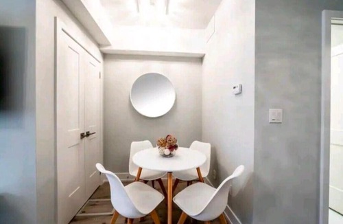Niagara Falls Apartment | Cozy condo reminds you of home