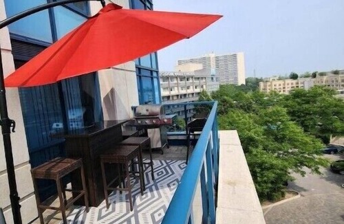 Wynford-Concorde Condo | Cozy Condo with Amazing views and Amenities