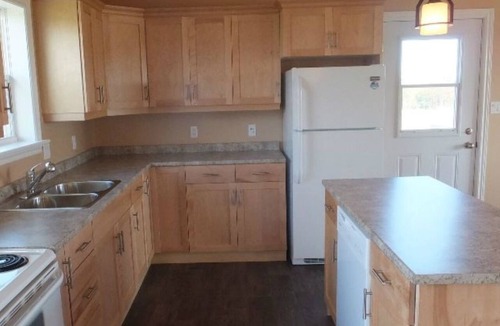 Sea View Cottage | Cozy Cottage Close to Fantastic Beach!