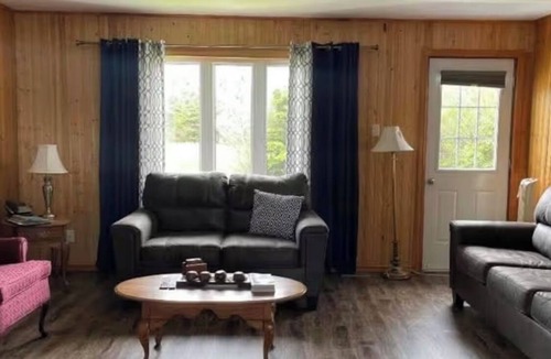 Cow Head Cottage | Cozy Cottage in Gros Morne - Cow Head, NL Sunset Lodging - Pet Friendly!