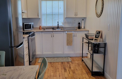 Brackley Beach Cottage | Cozy Cottage with the Big Deck!
