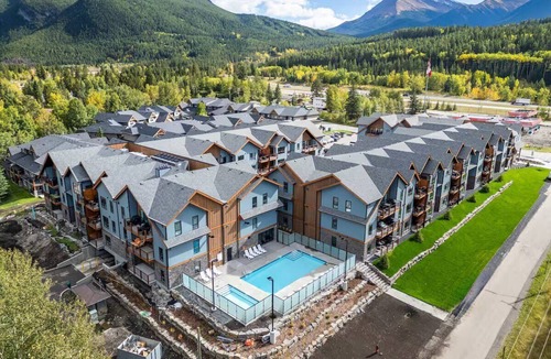 Dead Man's Flats Apartment | Cozy Cove Retreat in the Rockies