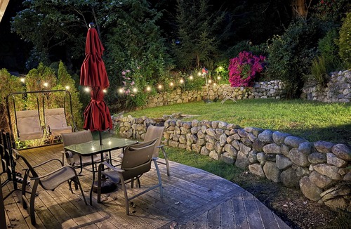 Langdale House | Cozy Home with Ocean and Mountain views. Family sized wth game room and deck