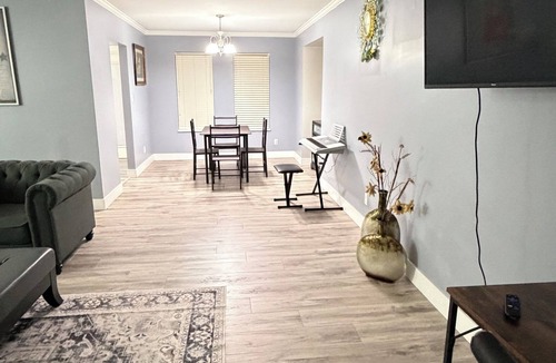 Townline Hill House | Cozy house where luxury is Addictive, privacy is the key