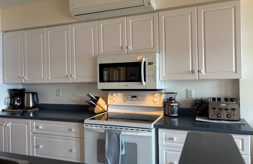 Bracebridge Cottage | Cozy Muskoka Cottage,10 min to town, theme park, beach and Muskoka attractions