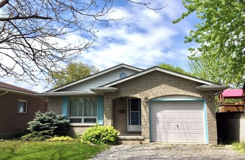 St. Catharines House | Cozy private room in St. Catharines near Brock and 4th Ave