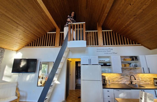 Sooke House | Cozy, secluded 3 bedroom, 2 bathroom + loft home.Where the sea and forest meet