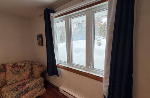 Val Morin Ski Chalet | Cozy Secluded Chalet with Hot Tub Surrounded by Nature