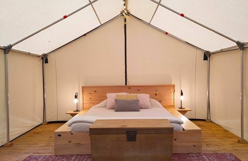 Kirkfield RV Rental | Cress Tent | Canvas Tent with Lake Access