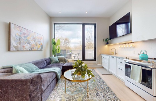 Newtonbrook House | Custom Luxury Townhome on Eastern Avenue [10 minutes to Downtown Toronto]