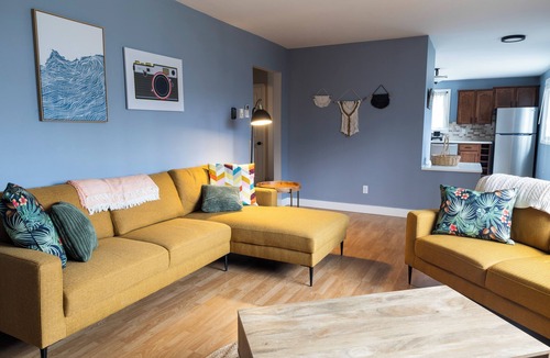 Sauble Beach House | cutest home in Sauble - 5 min. walk to the beach!