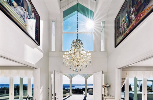West Vancouver Villa | Cypress Panorama Royal Ski & City Escape