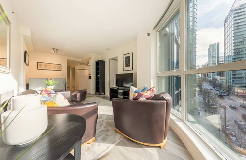 Coal Harbour Apartment | D32 - 1 bedroom in Coal Harbour