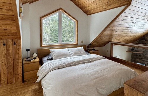 Port Carmen Cottage | Deer Cove - Private Cottage w/ Hot Tub, Large Dock. Pet-Friendly!