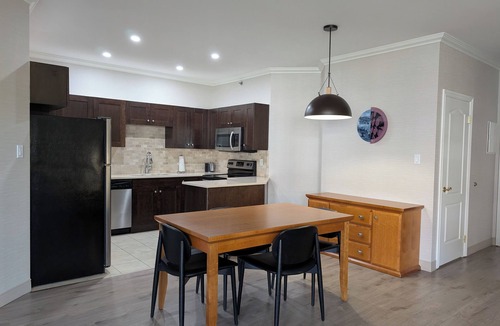 Kelowna Central Business District Condo | Deluxe 2 Bedroom Suite @ Delta Grand Okanagan, on Lake Okanagan