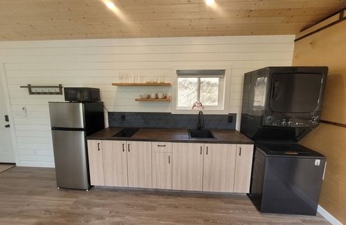 Okanagan-Similkameen House | Eagles Nest Retreat. Hot Tub + Sauna + Cold Plunge + Nature Views