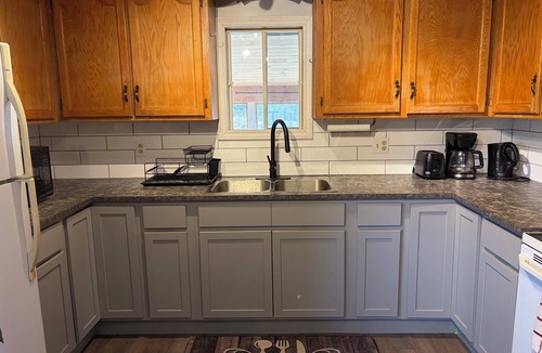 Valley Road House | EcoZen | Private 2BR Mobile Home in the Countryside