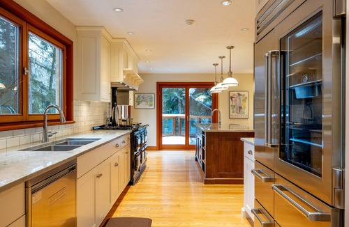 Whistler Cabin | Edel Hof Alpine Country Inn - A Whistler Retreat