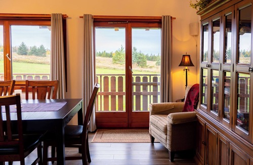 Annapolis Valley Bed & Breakfast | Edelweiss Inn Nova Scotia