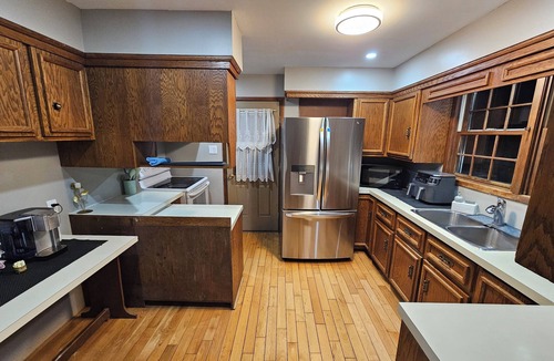 Lower Sackville House | Elegant 3-Bedroom Haven | Private Bath, Private Kitchen & BBQ