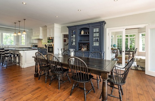 Huntsville Cottage | Elegant Vacation Estate on 7 Acres of Land with Private Sand Beach!