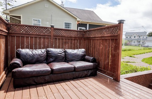 Lower Sackville Apartment | Entire Apt, Free parking [Middle Sackville]