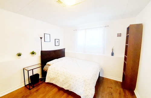 Kingston House | Entire Downstairs Private Modern Space - Best Value in Kingston