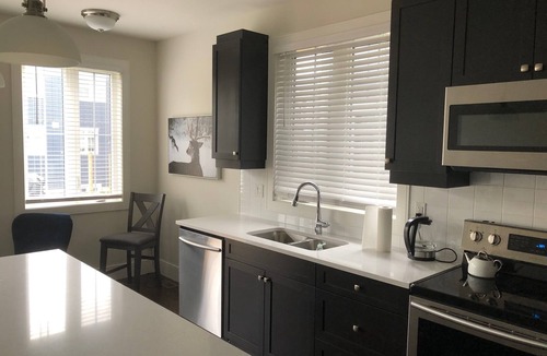 Glen Huron House | Entire semi-detached house in The Blue Mountains