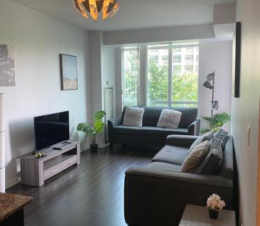 Fort York Apartment | Executive 1 Bedroom Condo sleeps 2