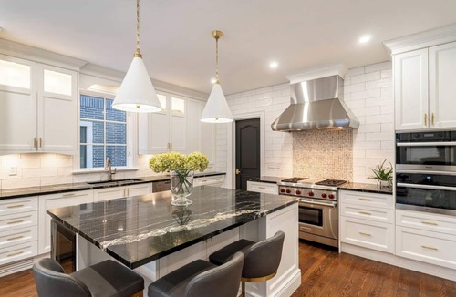 Toronto House | Executive Home With Luxury Amenities and Large Private Yard