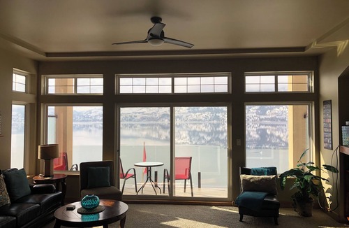 Okanagan-Similkameen House | Executive Skaha Lake Waterfront Home-Sandy beach-Dock-Boat Moorage-4 bdrm, 4 bth