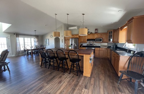 Cymbria House | Executive Water View Home With Hot Tub, Just 3 Minutes To Barachois Beach