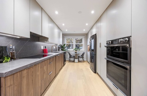 St. Andrews House | Experience luxury living at lovely renovated home