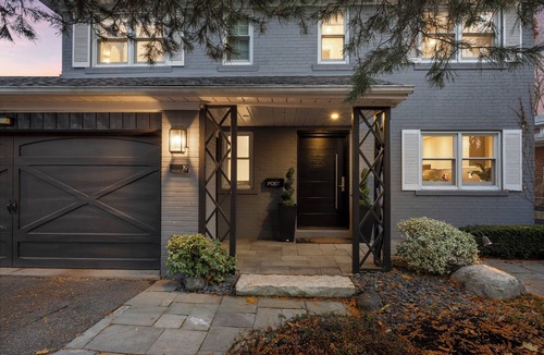 St. Andrews House | Experience luxury living at lovely renovated home